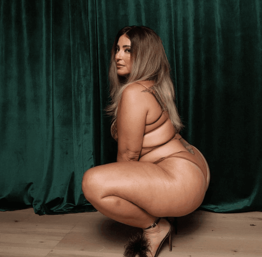 Danielle (90 Day Fiance)