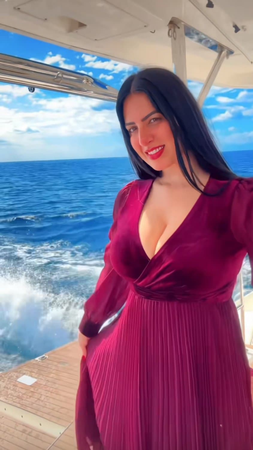 Taazveerr kaur indian punjabi girl onlyfans beautiful young girl