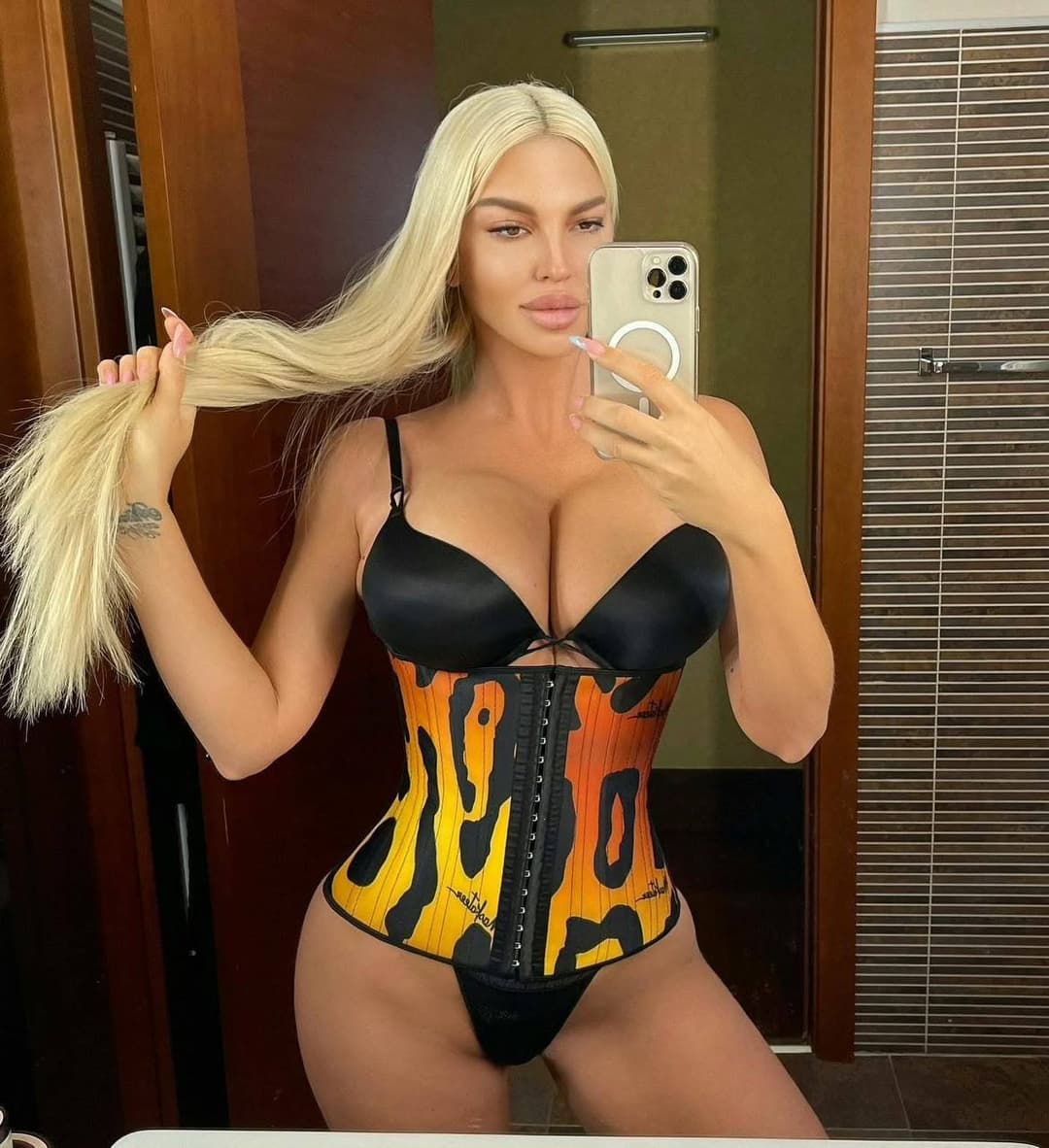 Famous Serbian singer Jelena