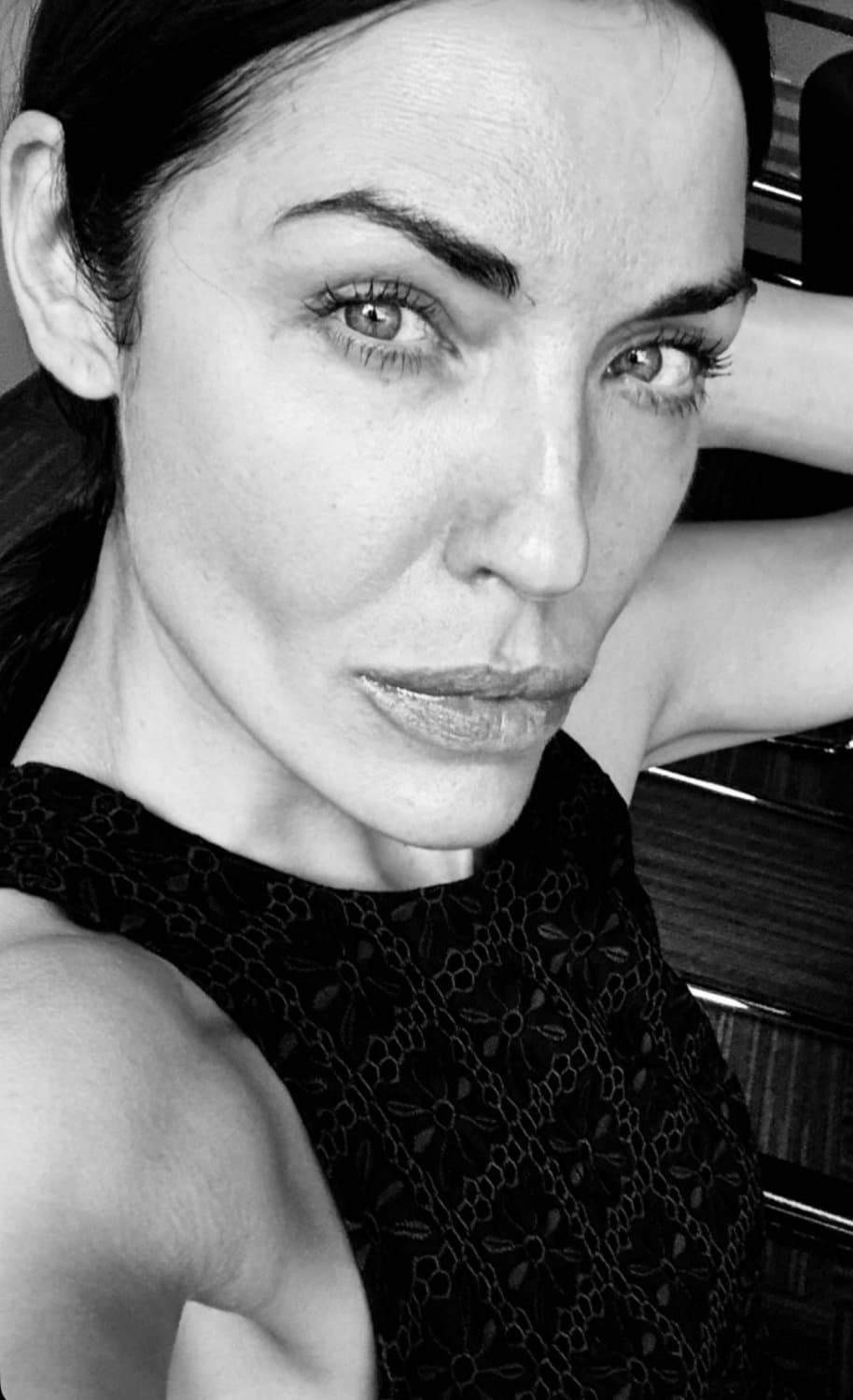 Ukrainian classy MILF Kik cutieposts to see some more photos of her