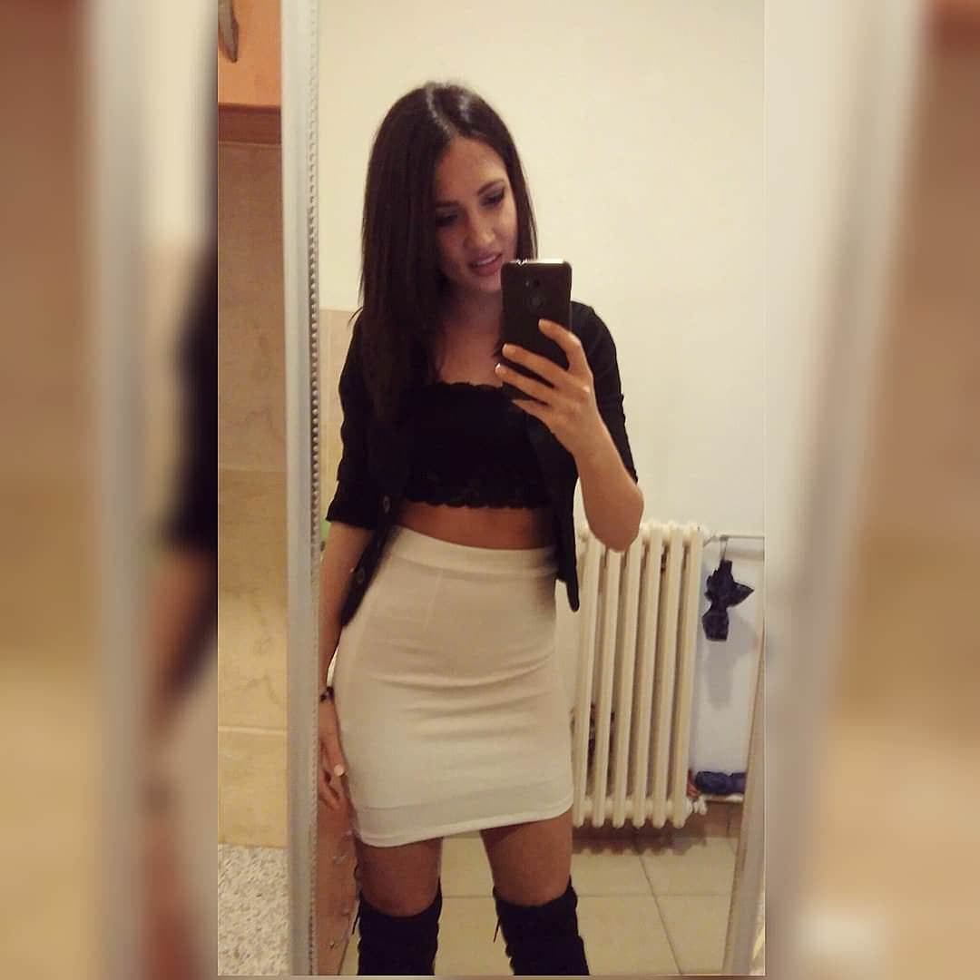 Jelena Zoric, 31yo, young Serbian milf hated by her husband