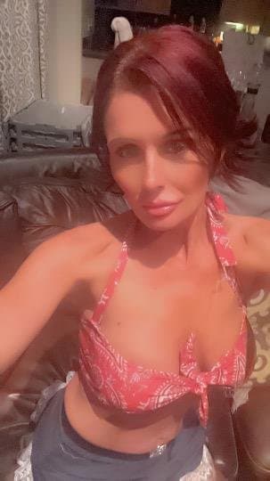 PERFECT PETITE MATURE SEXY HOT MILF COUGAR MOM featuring her daughter REAL CAMER ROLL LEAKS