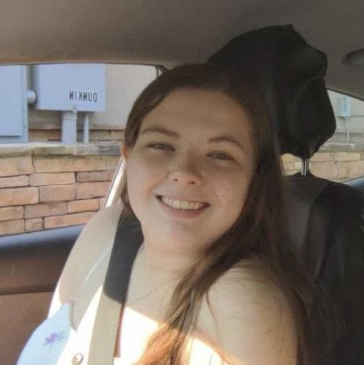 Look at this dumb slut kristen she wants to be a webslut so lets make it happen ?