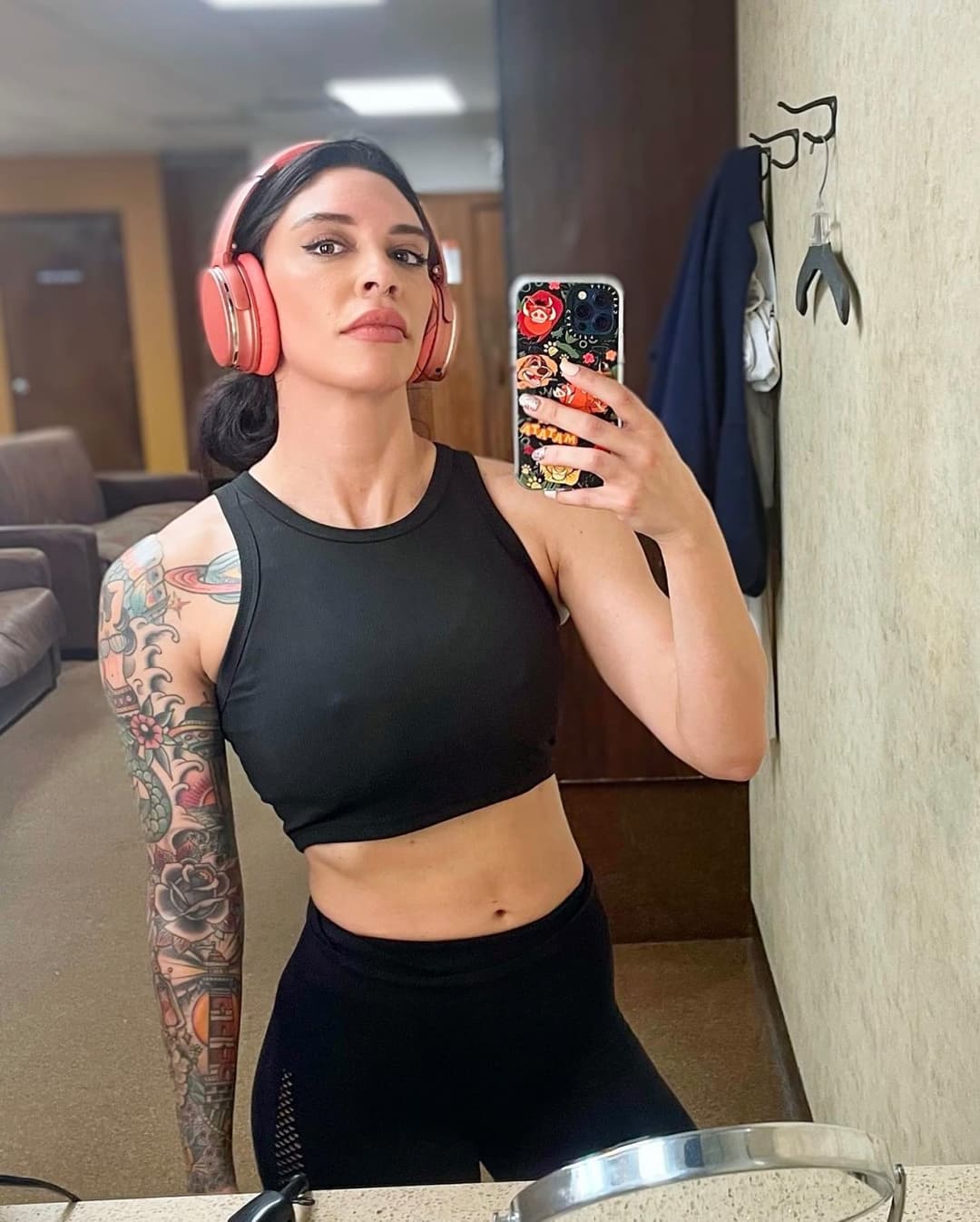 Cumslut and fuck doll Cherish