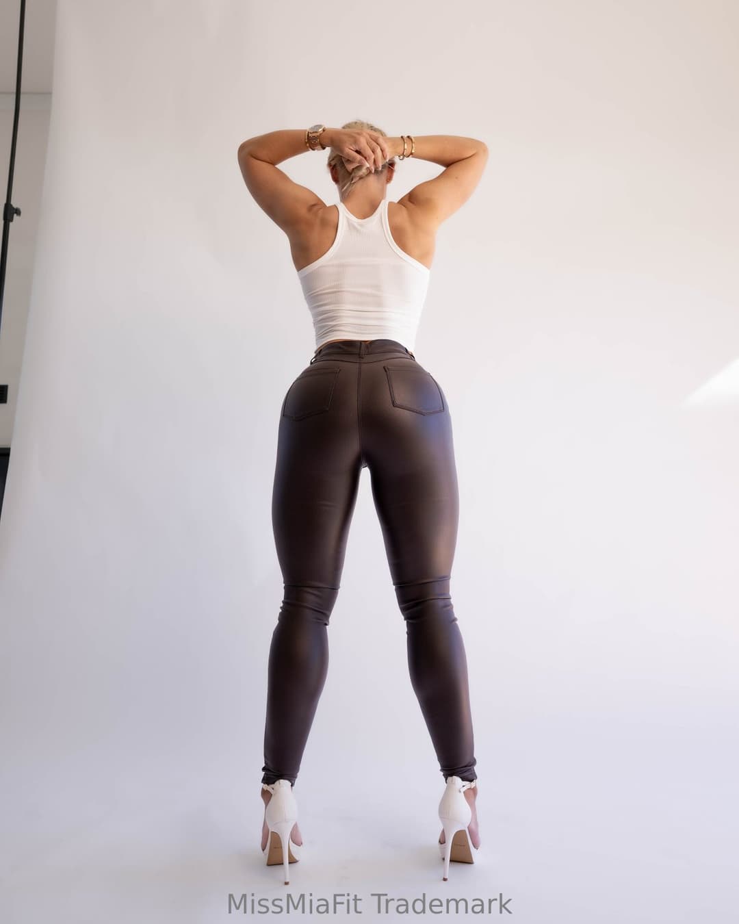 Tight tight OF LEGEND