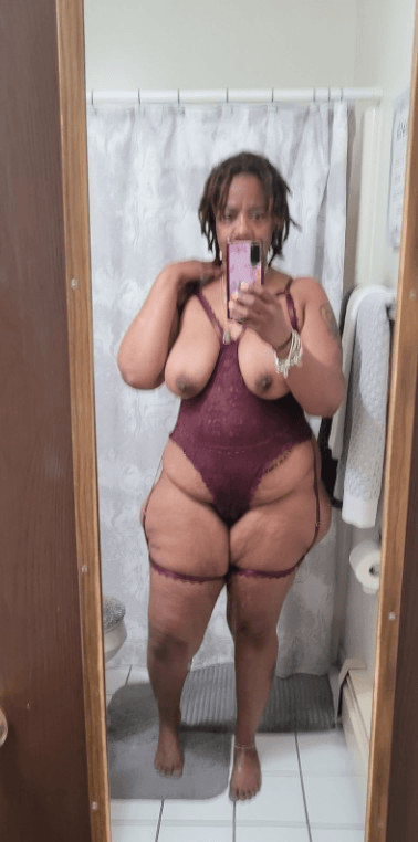 New update & pictures on this freaky mature bbw & I have her social media info also