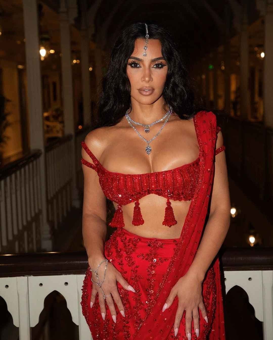 Kim Kardashian, The Black Dick Lover