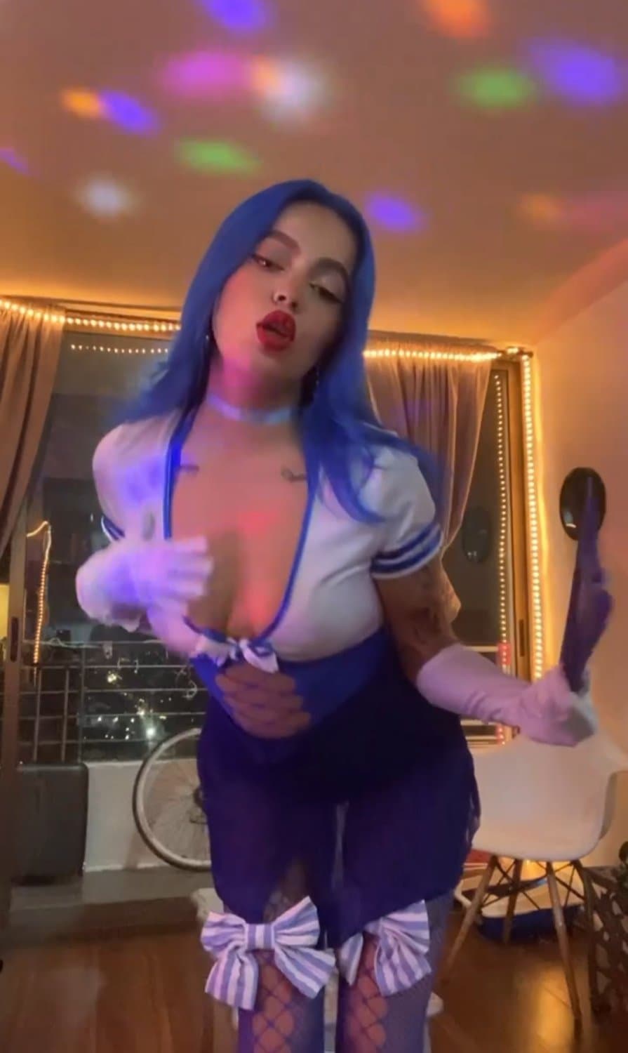 Malayedra chilena gogodancer