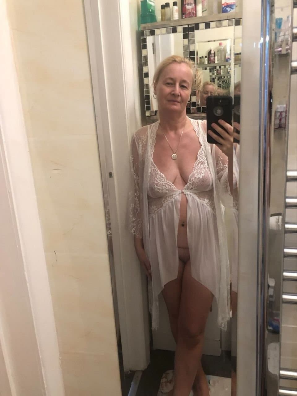 British Milf Jayne 57yo From UK ??