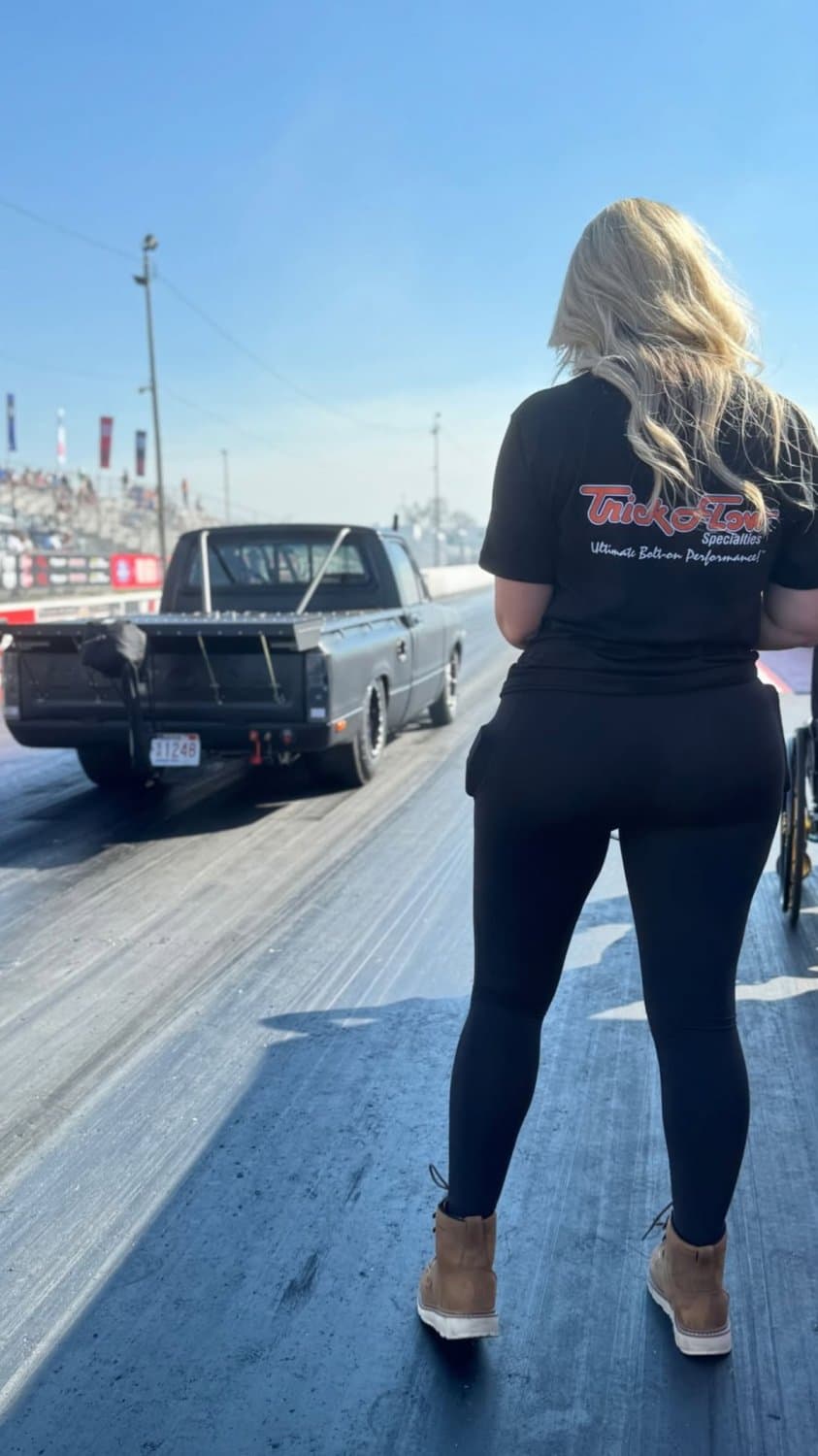 Beautiful thick blonde mechanic pt 3