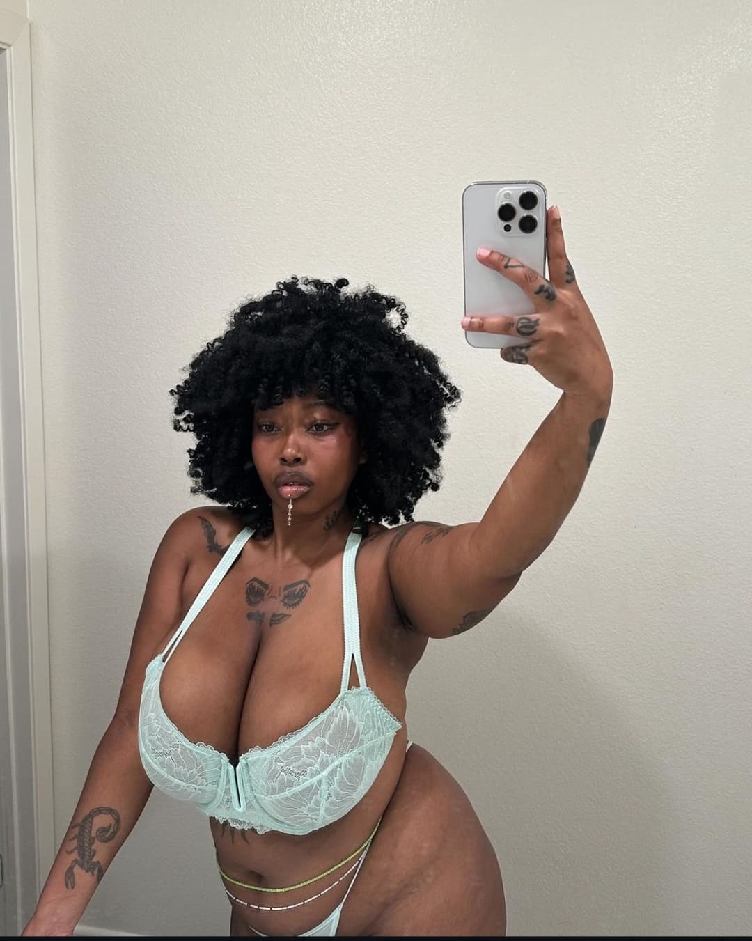 Click to view full size Do anybody have her videos