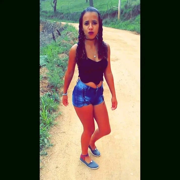 Fabrício Silva me comeu muito gostoso ele é casado com a minha cunhada me fodeu gostoso