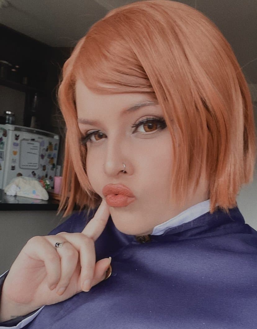 brazilian cosplayer dick sucking lips face porn