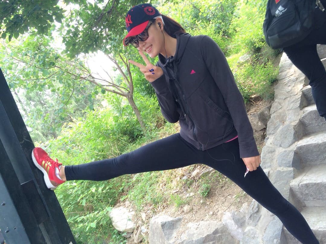 Chinese slut fucked by white man. She love big hard white dick. Asian blowjob queen.