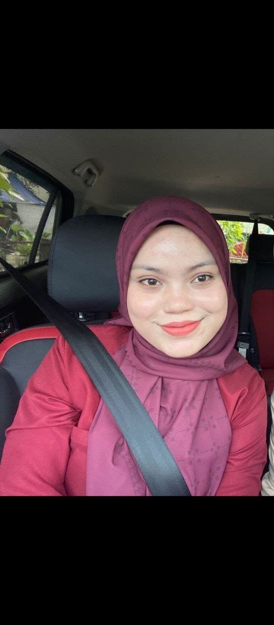 Betina sundal kena paksa ikat