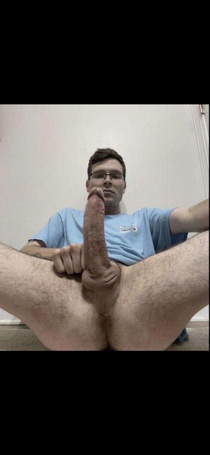 Johnny Boy is obsessed with showing off ??