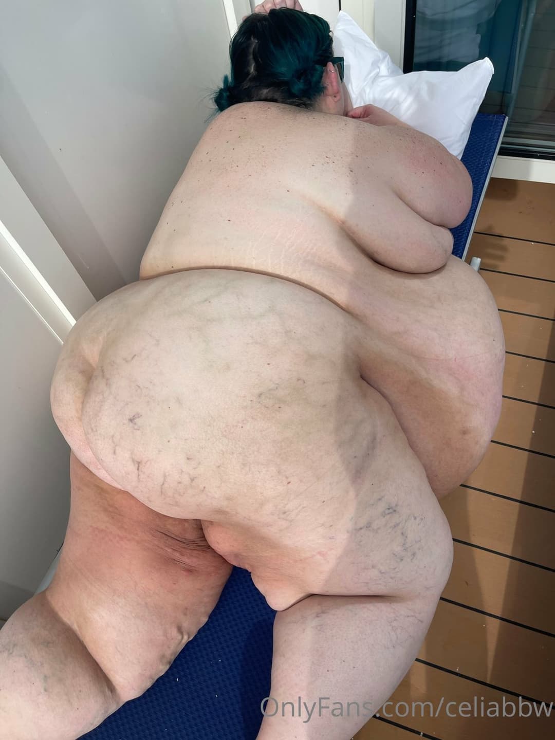 SSBBW Huge Belly