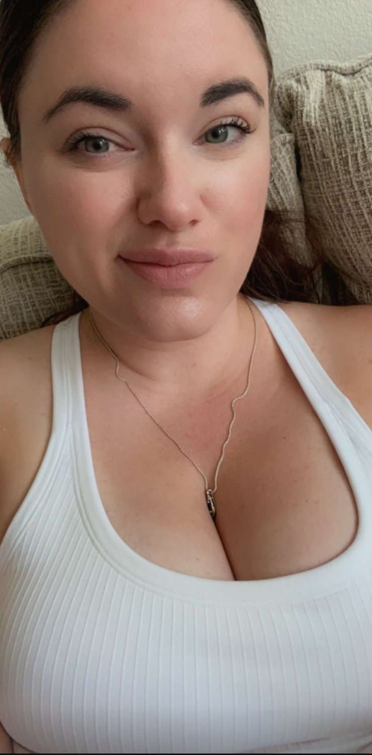 Nurse Ashley horny after work and wants to fuck