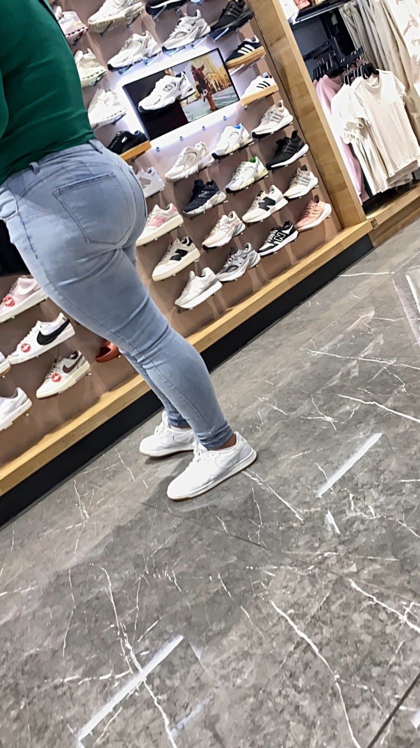 Latin big booty milfs @ Marshalls