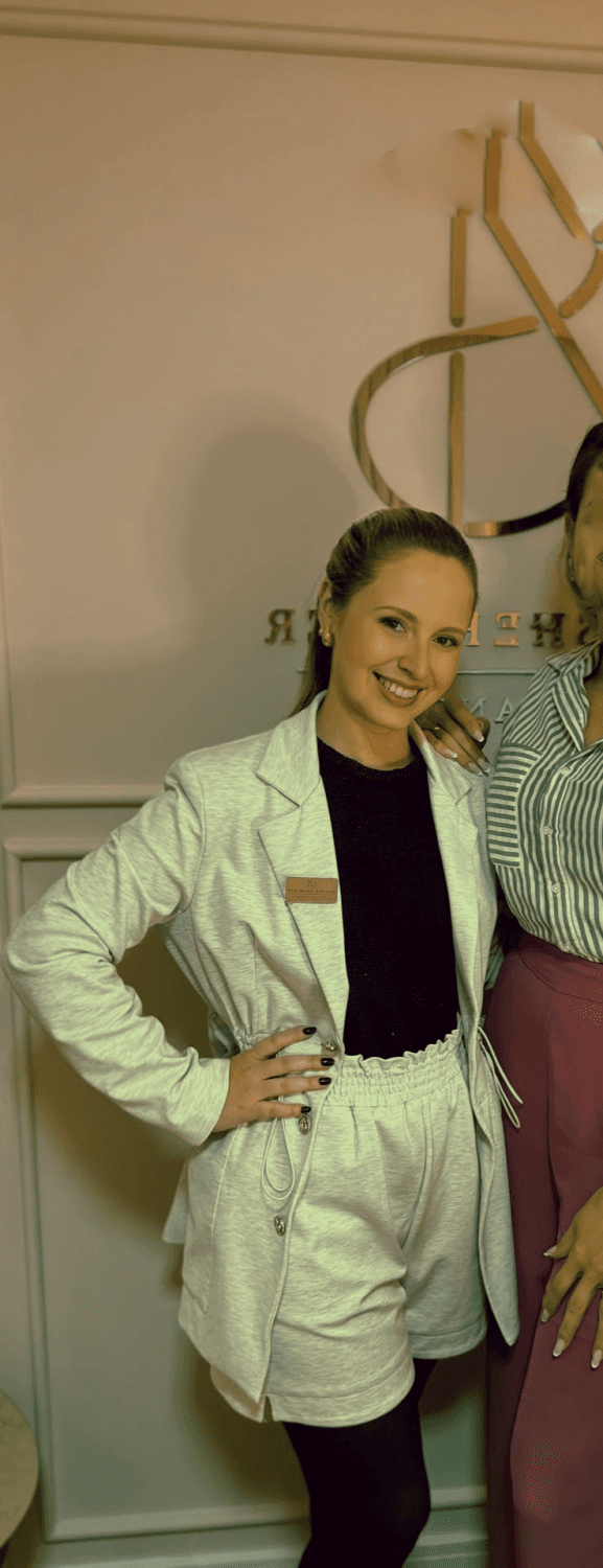 Loira sugar baby mostra suas enormes tetas brancas ;  sugar baby big white tits bbw, blonde