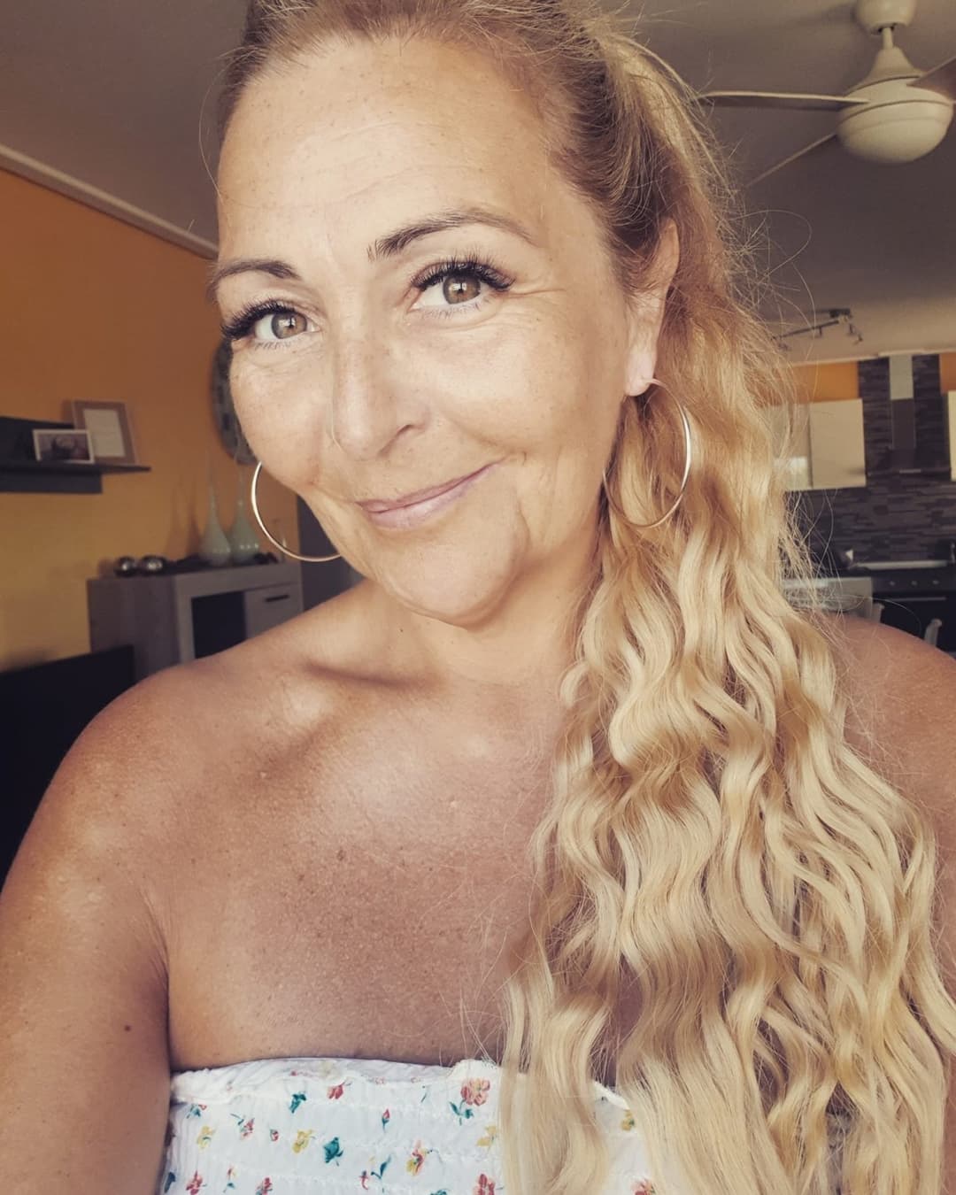 Ann Cath mature beauty