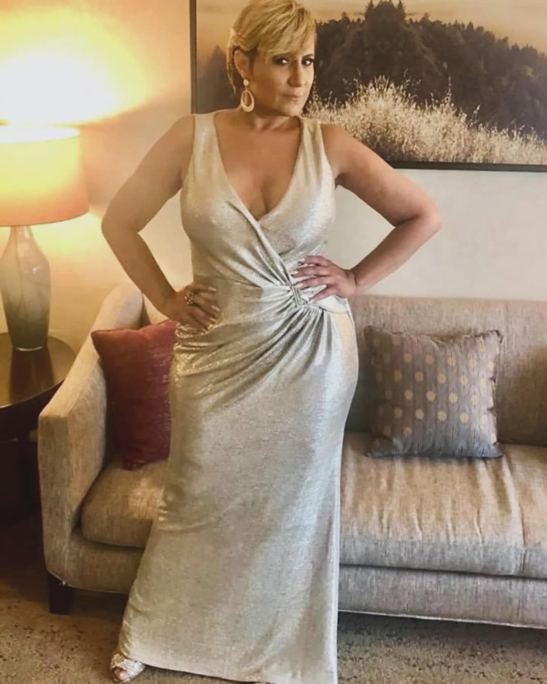 Thick Gilf flight attendant