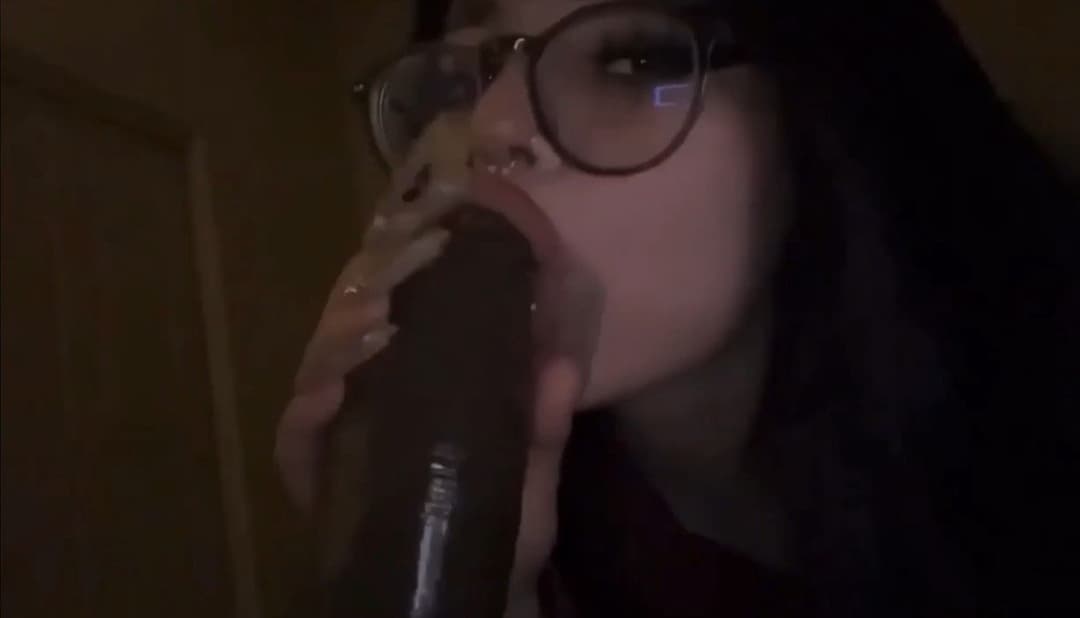goth slut with glasses suck on giant BBC - white teen amateur leak college blowjob dildo sucking