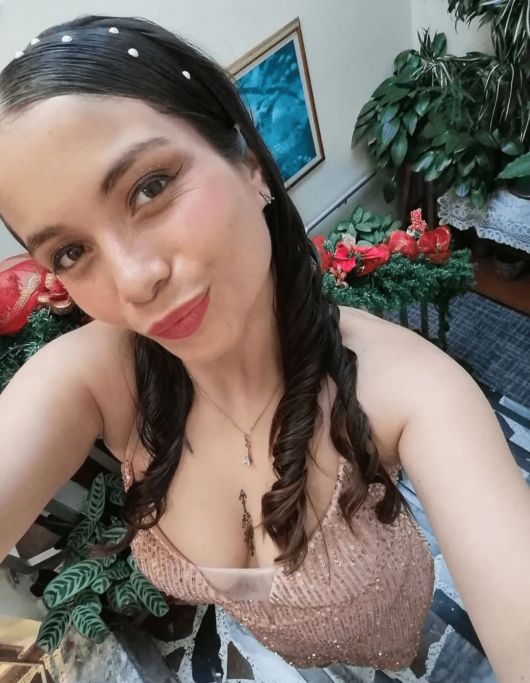 Mamacita rica y soltera jovencita