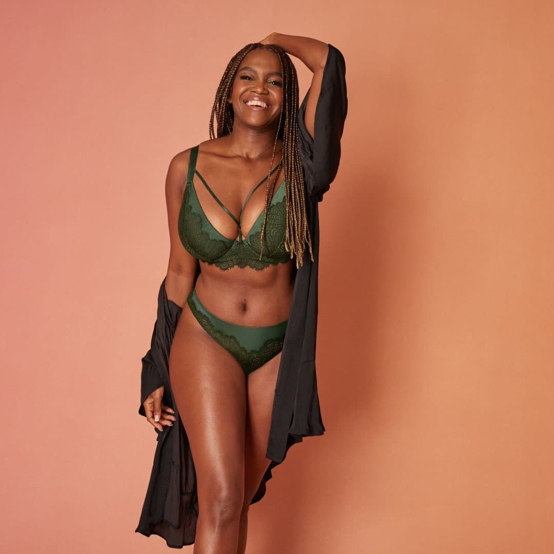 Oti Mabuse- Sexy South African dancer   ????