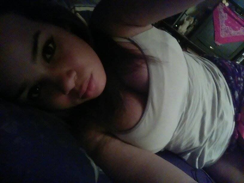 Leaked Ebony Girlfriend Deepthroats BWC and Loves to Gag like a Webslut Whore