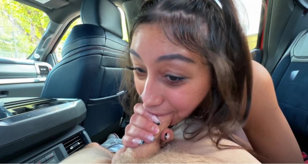 Teen daughter pics I found in her phone (comment if you wish she was your daughter)