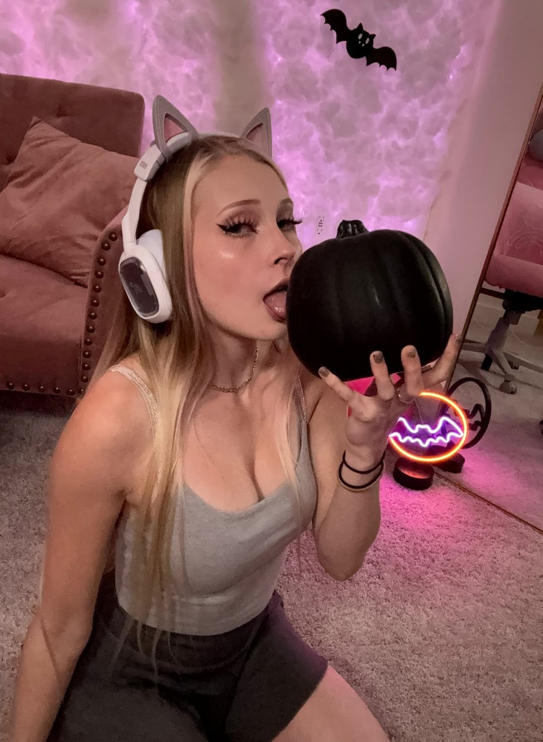 Just a good lick from my clit to my asshole