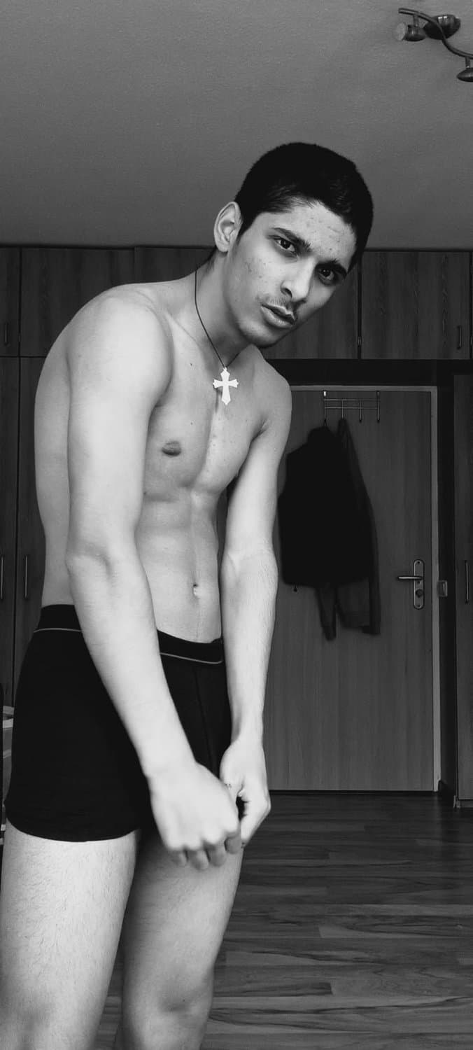 Simitli The Boy - Porn