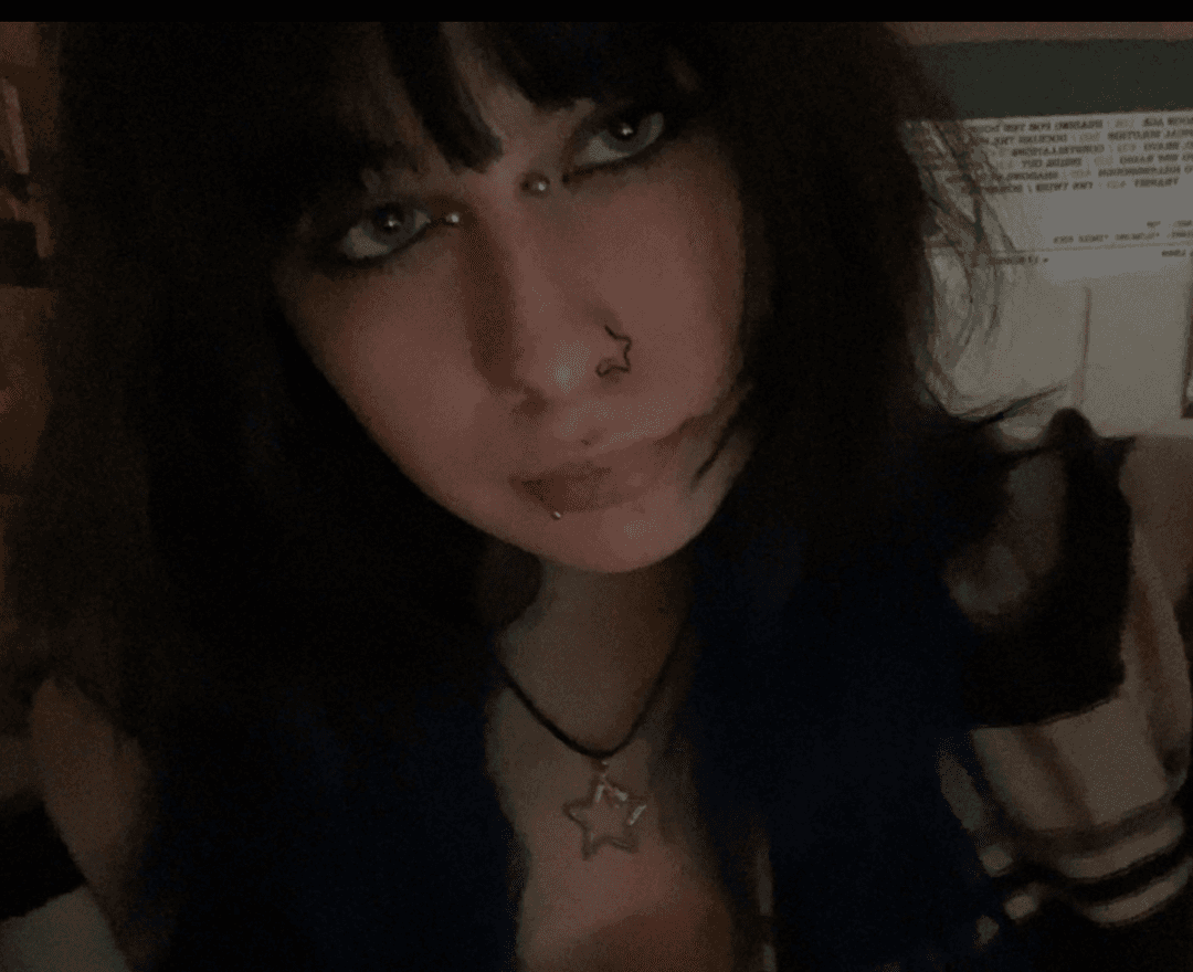 Depressed emo egirl from discord just for you