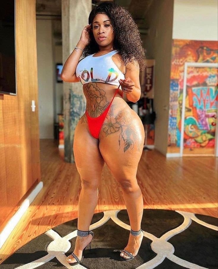 slim-thick-v0-eydd0ko8u5ba1