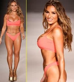 Jessie James Decker Banging Body&Big Luscious Melons and Hot Has Me Leaking for The Milf Beauty ??