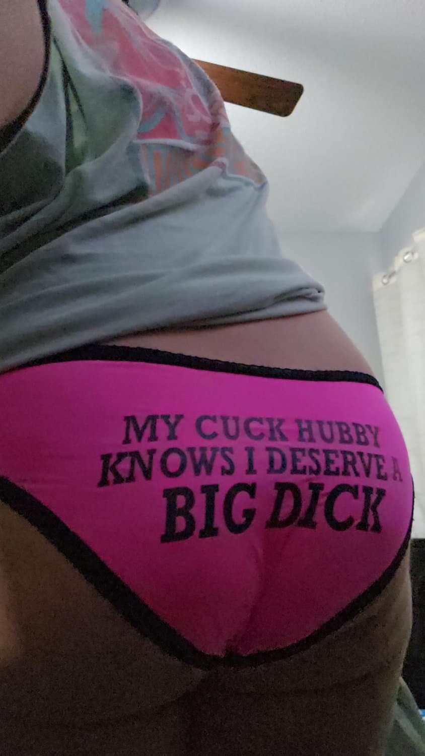 My stay at home Army wife mom of 4, tele Grumparmyguy or kik thatsatank