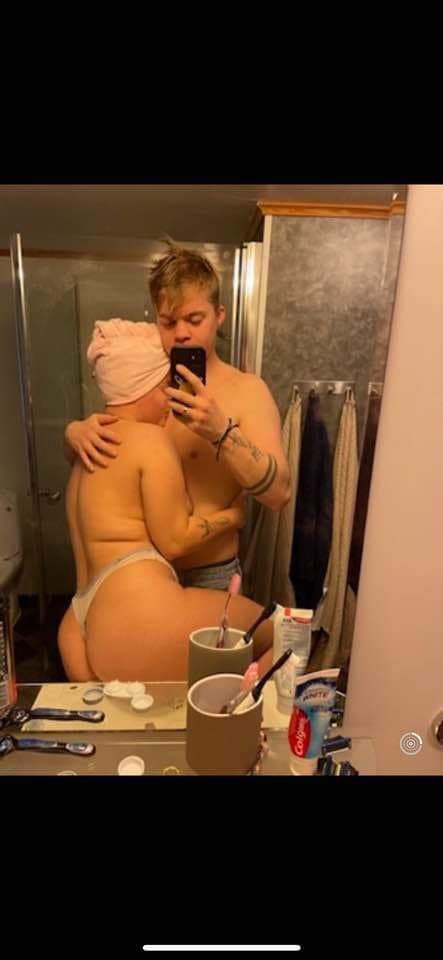 Blonde painslut and hubby need bbc bull