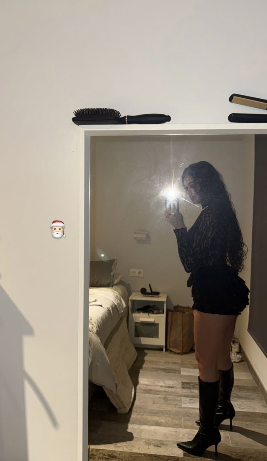 Ainara chinea, una puta ninfomana cuyo único talento es levantar pollas y ser una cerda