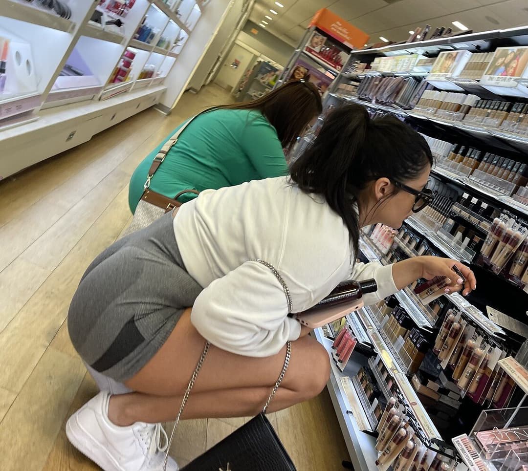 Thick Thighed Latina In Workout Shorts