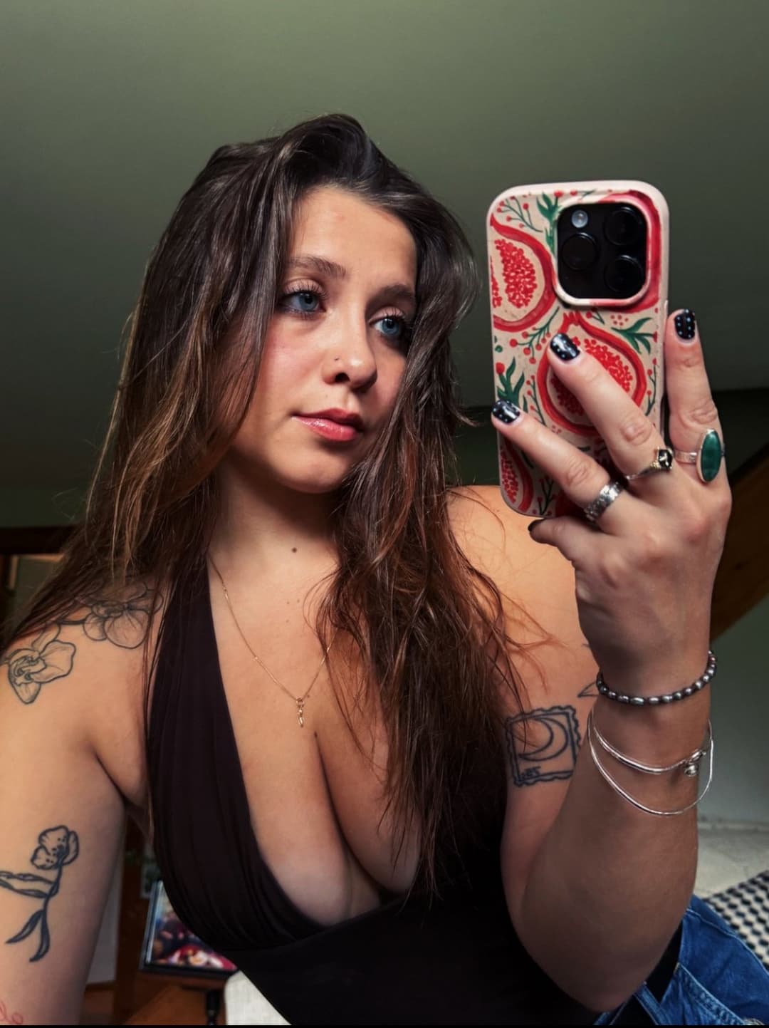 Laurel Wants Your Cumload