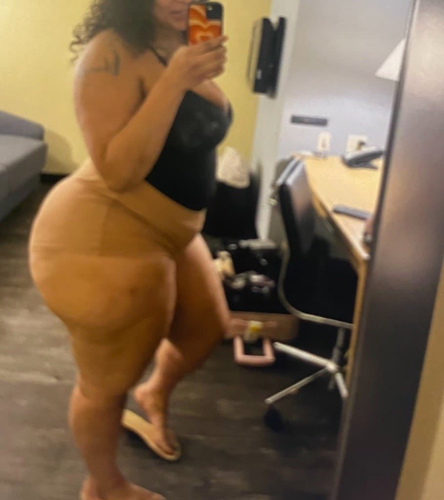 100% real natural authentic REAL bbw thick big booty ass sister gordibuena hermana culona nalgona