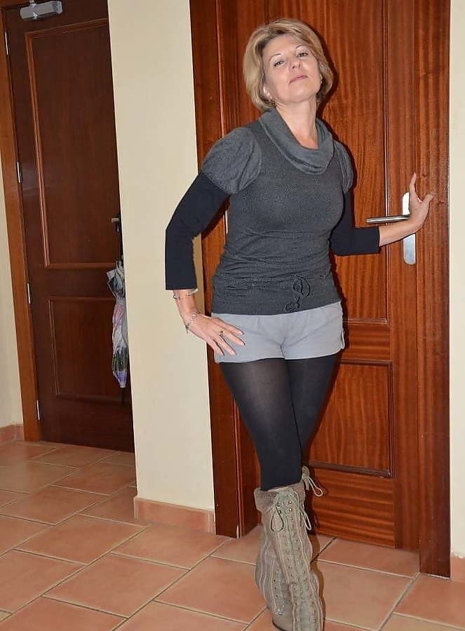 Danielle - At Home & On Holiday