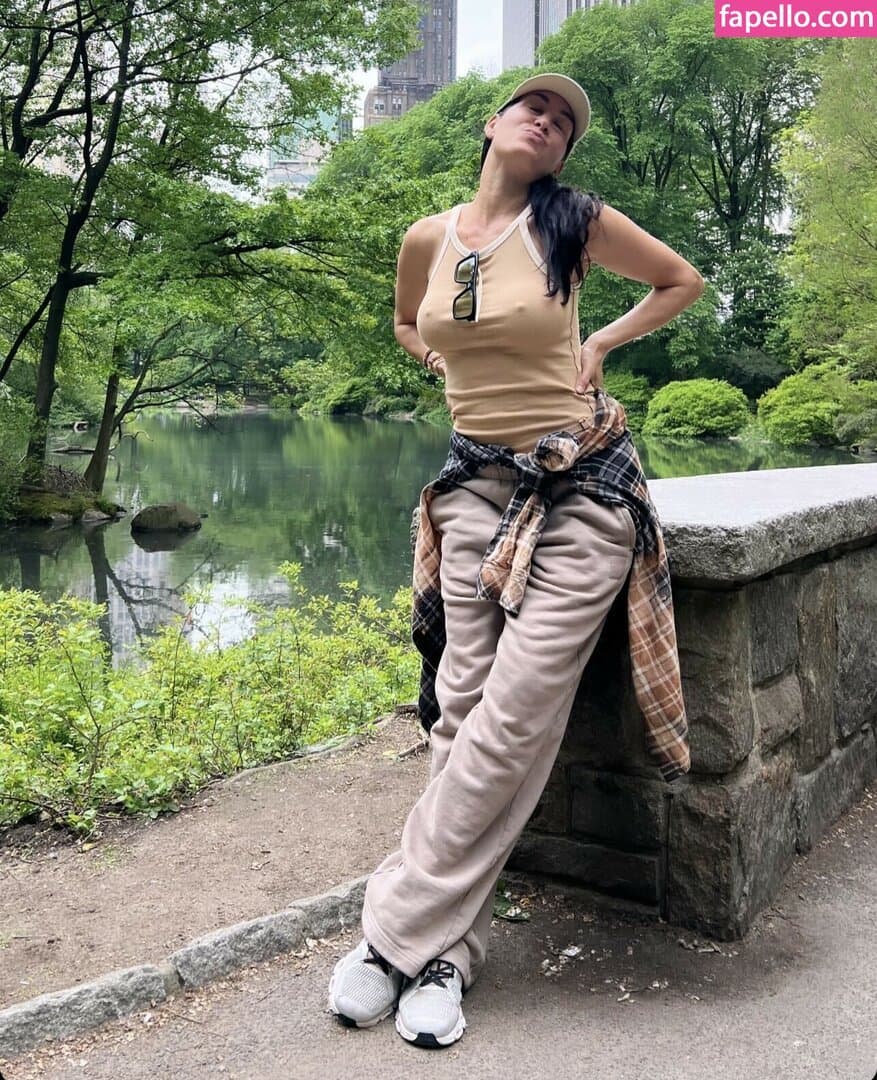 Nikki bella Brie bella