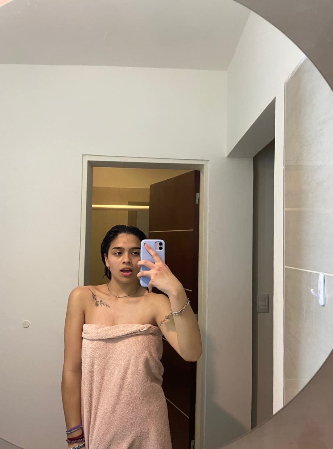 I’d love to drop this towel for you