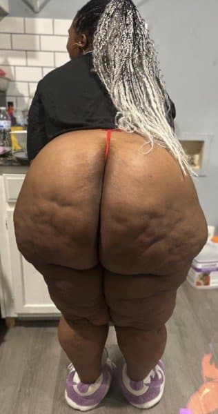 BIG OLE STANKIN BLACK ASSES ARE MY FAVORITE TYPES OF ASSES