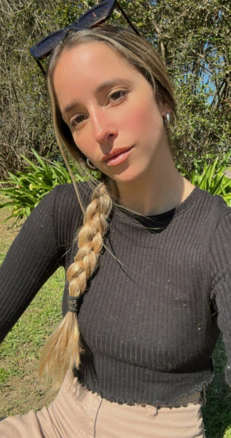 Caught in the act of looking this good