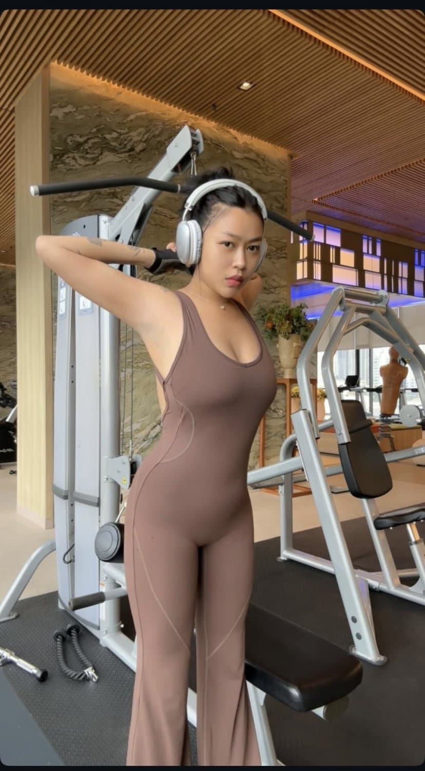 Asian Thai BBC slut with big tits and tattoos / IG hoe / instagram / Bangkok / Pattaya Thailand abg