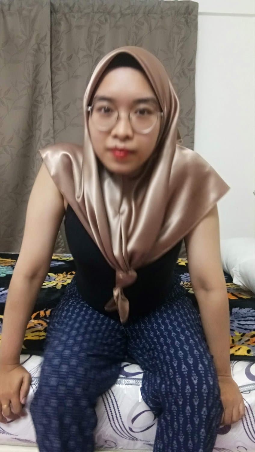 Bini orang curang jual badan time suami keja