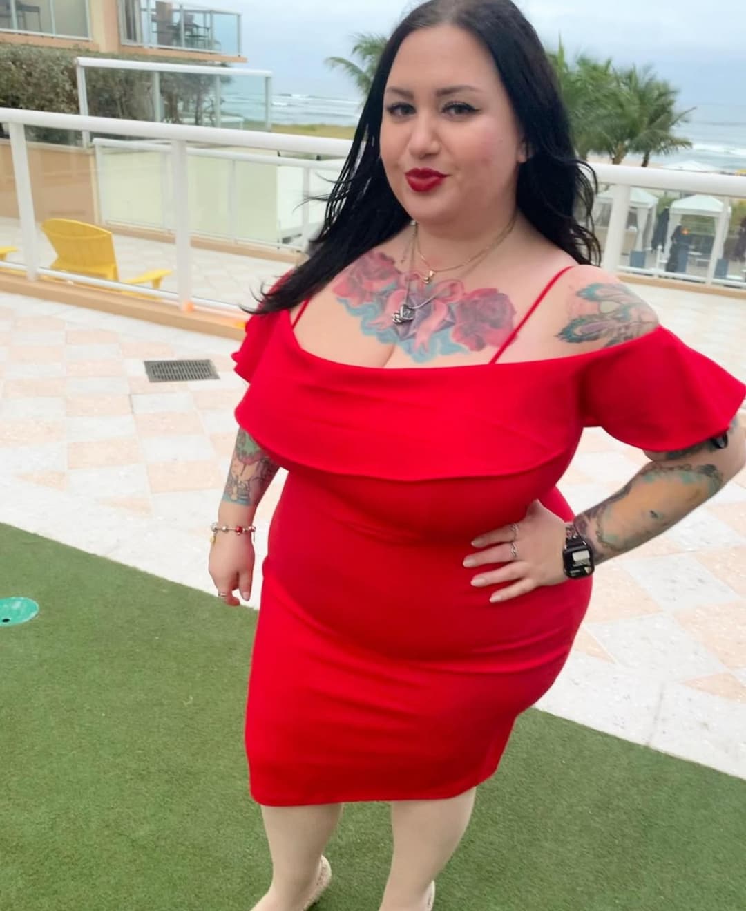 Big tits bbw goth slut